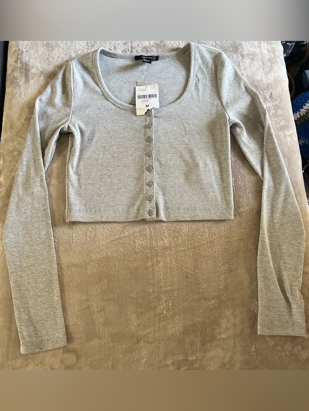 Forever 21 Ribbed Cropped Button-Front Long Sleeve Top Medium NWT